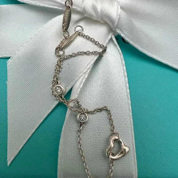 Tiffany Elsa Peretti Diamonds by the Yard Open Heart Bracelet - Picture 4 of 14